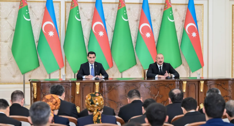 Azərbaycan və Türkmənistan prezidentləri mətbuata bəyanatlarla çıxış ediblər