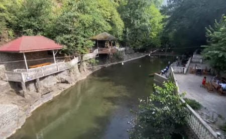 Meşəbəyi İstirahət Mərkəzi – Lerikin Füsunkar Təbiətində Sakitlik, Rahatlıq və Yüksək Qonaqpərvərliyin Ünvanı
