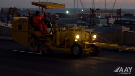 8 Noyabr prospektinin bir hissəsində təmir işləri yekunlaşıb VİDEO/FOTO