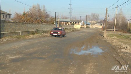 Göyçay rayonunda 9 yaşayış məntəqəsini birləşdirən yol əsaslı şəkildə təmir olunur VİDEO/FOTO