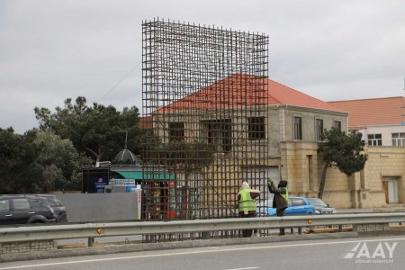 Yeni yerüstü piyada keçidinin inşasına start verilib FOTO