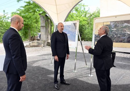 Prezident İlham Əliyev Zəngilan şəhərinin daxili yol-kommunikasiya şəbəkəsinin təməlini qoyub VİDEO/FOTO