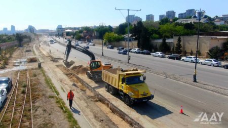 8 Noyabr prospektində əsaslı təmir işləri davam etdirilir VİDEO/FOTO