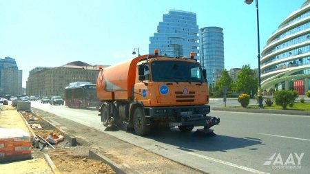 8 Noyabr prospektində əsaslı təmir işləri davam etdirilir VİDEO/FOTO