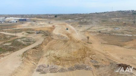 Böyükşor-Pirşağı avtomobil yolunun tikintisi sürətlə davam etdirilir VİDEO/FOTO