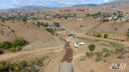 Yardımlıda 23.5 km uzunluğa malik avtomobil yollarının əsaslı təmiri yekunlaşır VİDEO/FOTO