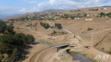 Yardımlıda 23.5 km uzunluğa malik avtomobil yollarının əsaslı təmiri yekunlaşır VİDEO/FOTO