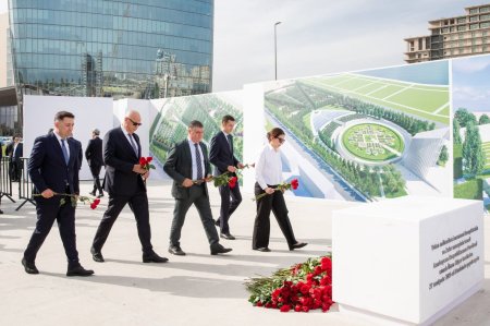 ADY ailəsi olaraq Zəfər parkında oldular